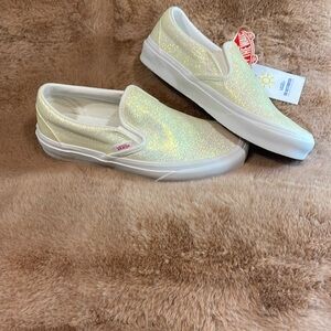 Vans UV Glitter Classic Slip-On Shoes – Women’s Size 7 New with Tags